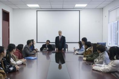 尼泊尔驻华大使来访与校领导学生座谈交流