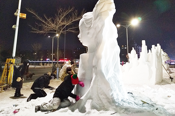 辽宁传媒荣获第十届国际大学生雪雕大赛三等奖