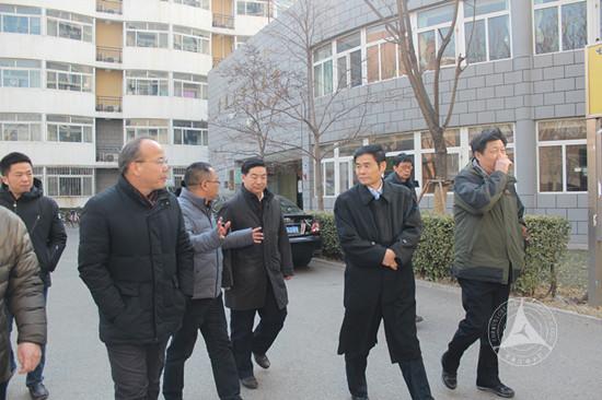 中传校领导大年三十走访慰问值班教职工和留校学生 中传校领导大年三十走访慰问值班教职工和留校学生